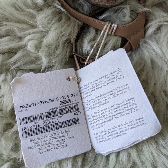 Brunello Cucinelli Leather Wedge Sandal. - Picture 10 of 15